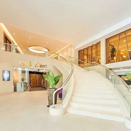 Eastin Grand Hotel Saigon Ho Şi Min Dış mekan fotoğraf The lobby of the hotel