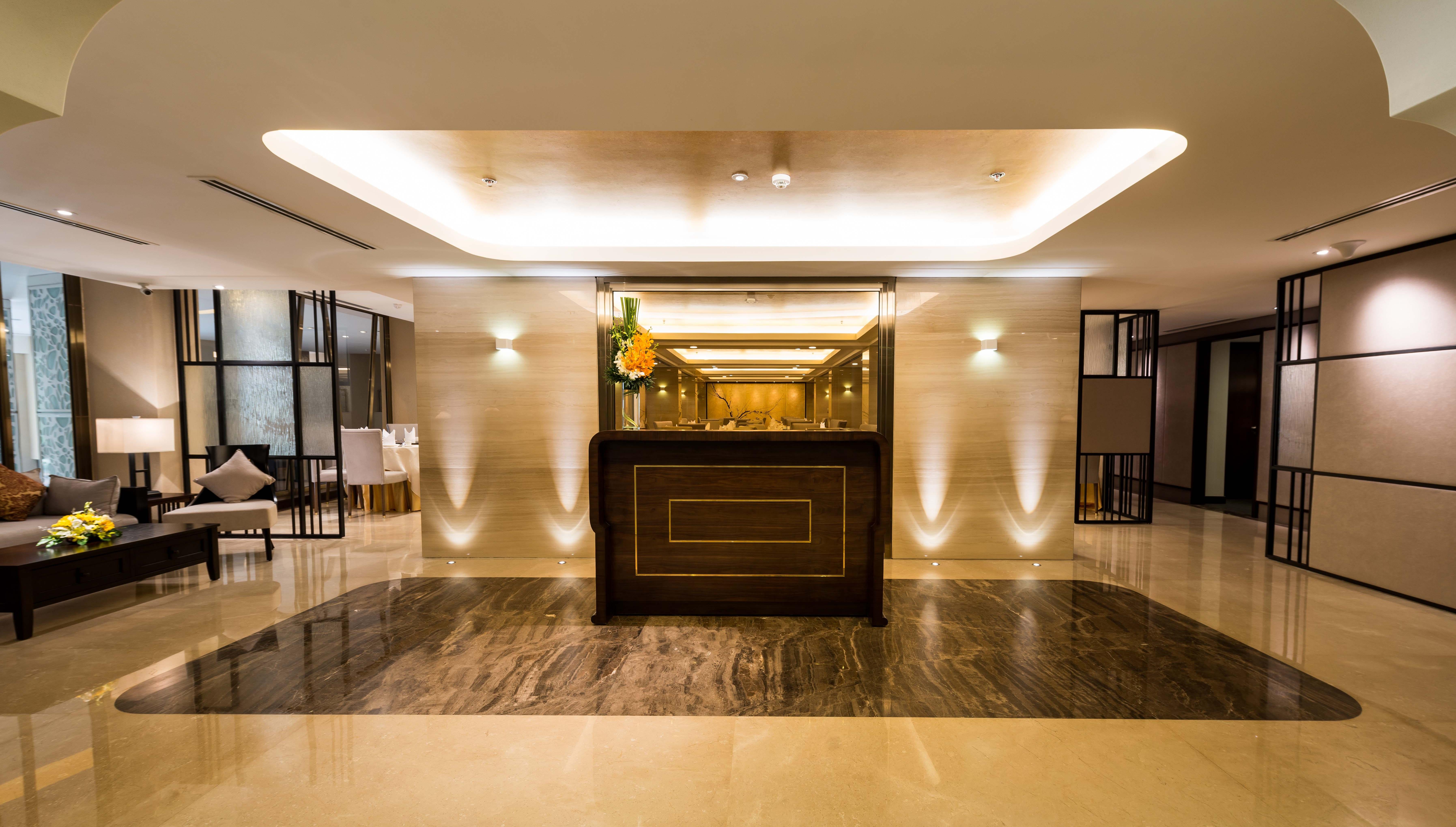 Eastin Grand Hotel Saigon Ho Şi Min Dış mekan fotoğraf The lobby of the hotel