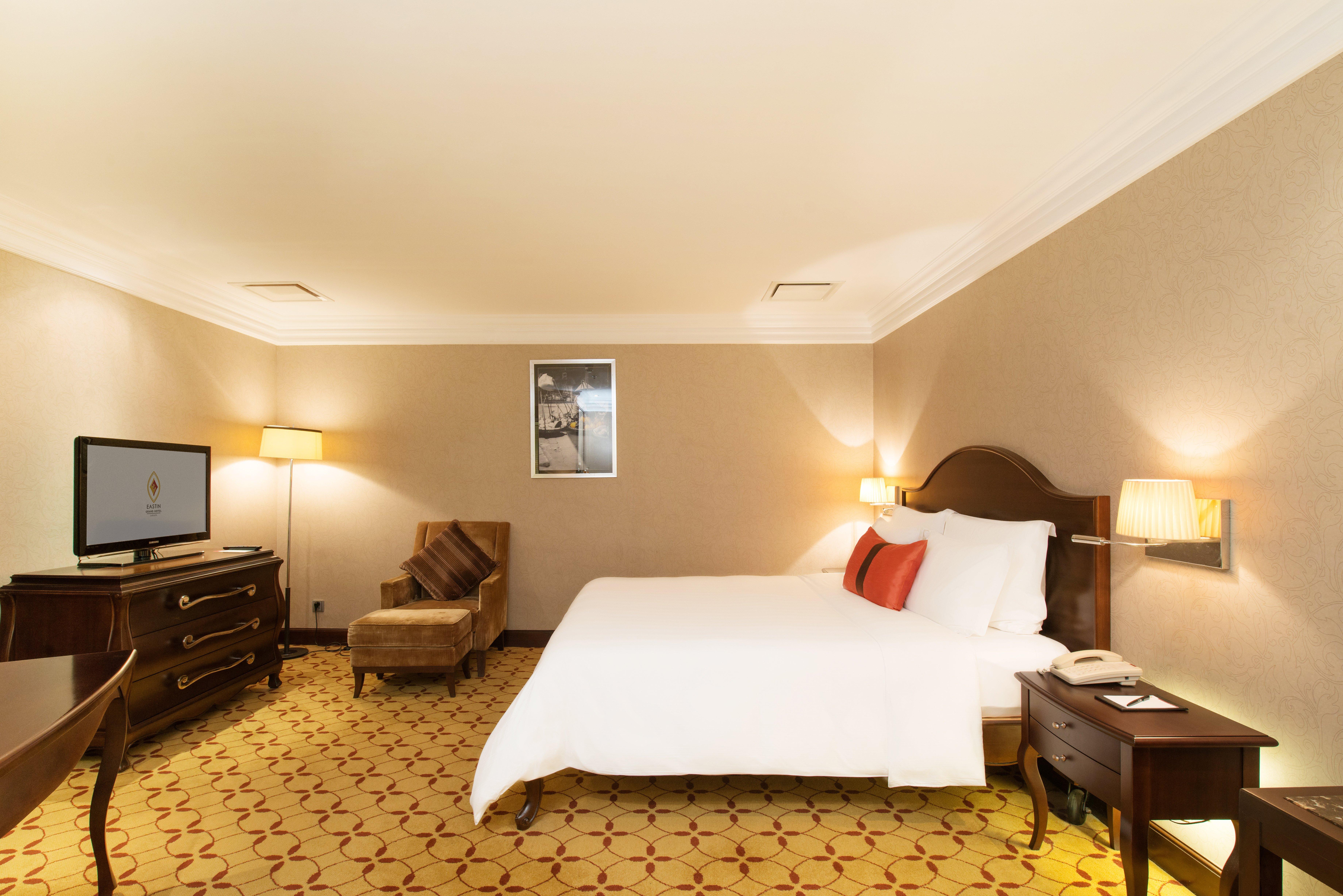 Eastin Grand Hotel Saigon Ho Şi Min Dış mekan fotoğraf A room at the hotel