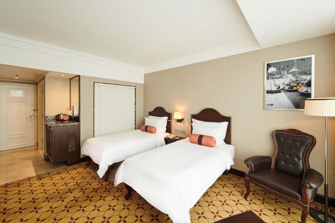 Eastin Grand Hotel Saigon Ho Şi Min Dış mekan fotoğraf Deluxe Room
